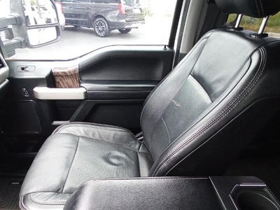 2019 Ford Super Duty F-250 SRW LARIAT 4WD Crew Cab 6.75' Box