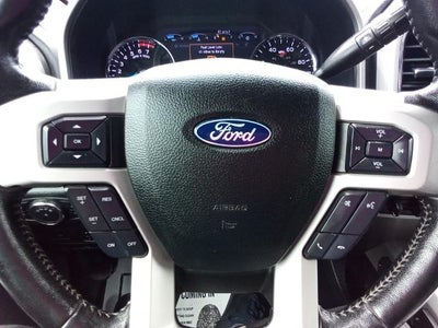2019 Ford Super Duty F-250 SRW LARIAT 4WD Crew Cab 6.75' Box