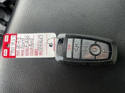 2023 Ford Super Duty F-250 SRW LARIAT 4WD Crew Cab 6.75' Box