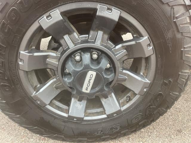 2023 Ford Super Duty F-250 SRW LARIAT 4WD Crew Cab 6.75' Box