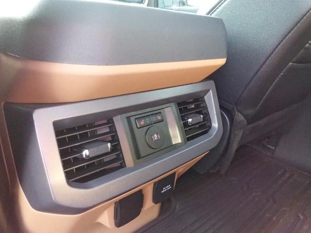 2024 Ford Super Duty F-250 SRW LARIAT 4WD Crew Cab 6.75' Box