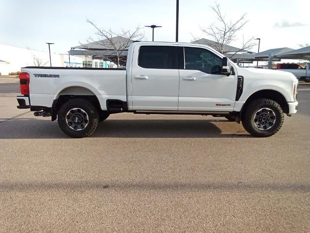 2024 Ford Super Duty F-250 SRW LARIAT 4WD Crew Cab 6.75' Box