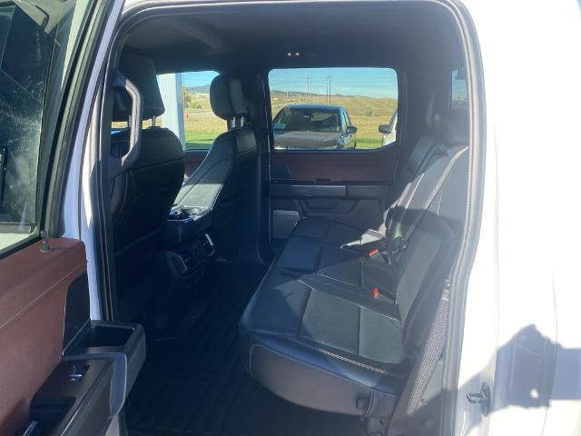 2022 Ford F-150 LARIAT 4WD SuperCrew 5.5' Box