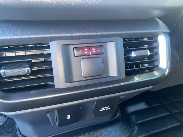 2022 Ford F-150 LARIAT 4WD SuperCrew 5.5' Box