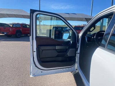 2022 Ford F-150 LARIAT 4WD SuperCrew 5.5' Box