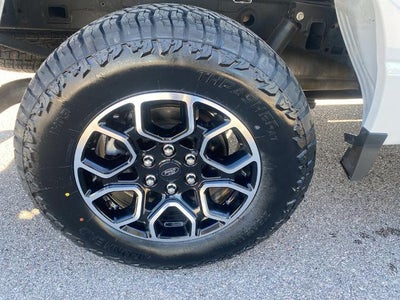 2022 Ford F-150 LARIAT 4WD SuperCrew 5.5' Box