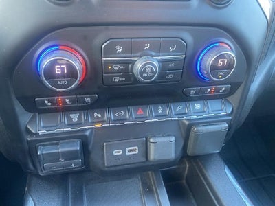 2020 Chevrolet Silverado 3500 HD Crew Cab Long Box 4-Wheel Drive High Country