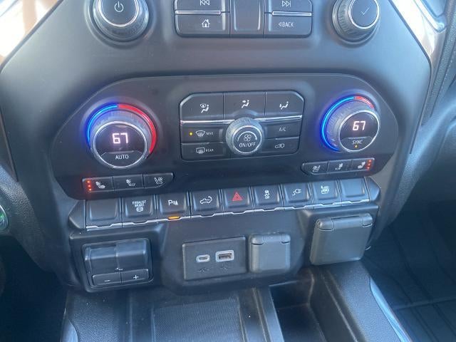 2020 Chevrolet Silverado 3500 HD Crew Cab Long Box 4-Wheel Drive High Country