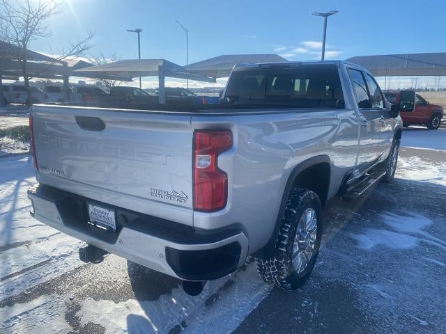 2020 Chevrolet Silverado 3500 HD Crew Cab Long Box 4-Wheel Drive High Country