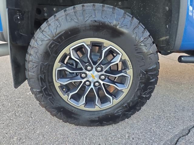 2022 Chevrolet Colorado Crew Cab Short Box 4-Wheel Drive ZR2