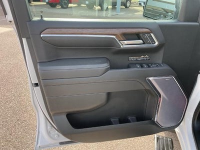 2023 Chevrolet Silverado 1500 Crew Cab Short Box 4-Wheel Drive High Country