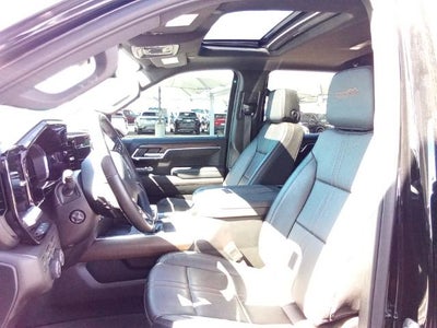 2025 Chevrolet Silverado 1500 Crew Cab Short Box 4-Wheel Drive High Country