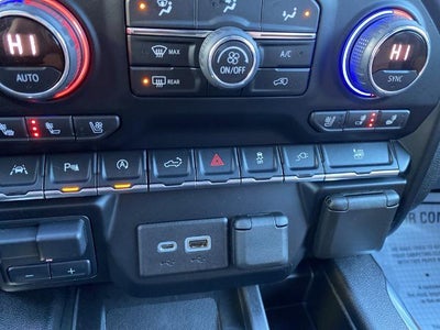 2021 Chevrolet Silverado 1500 Crew Cab Short Box 4-Wheel Drive High Country