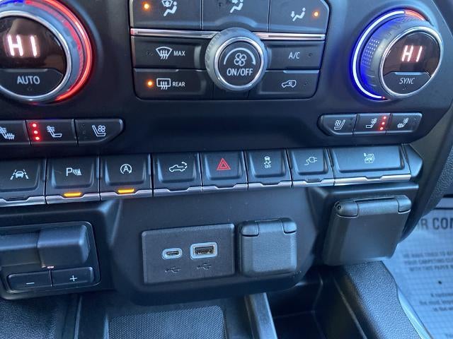 2021 Chevrolet Silverado 1500 Crew Cab Short Box 4-Wheel Drive High Country