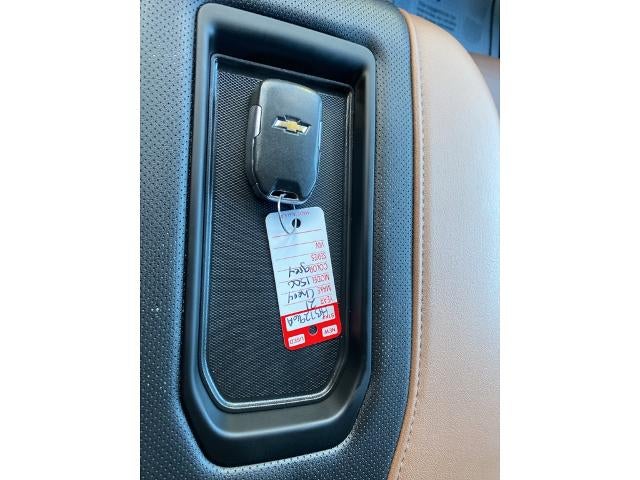 2021 Chevrolet Silverado 1500 Crew Cab Short Box 4-Wheel Drive High Country