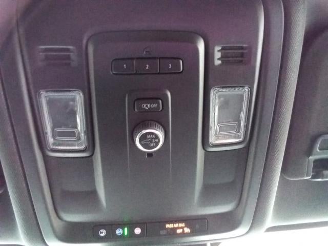 2023 GMC Yukon 4WD 4dr SLT