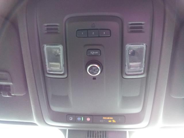 2023 GMC Yukon 4WD 4dr SLT