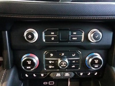 2024 GMC Yukon 4WD 4dr AT4