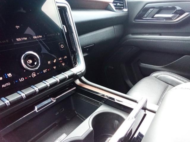 2025 GMC Yukon XL 4WD 4dr Denali