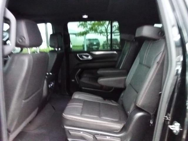 2024 Chevrolet Suburban 4WD RST