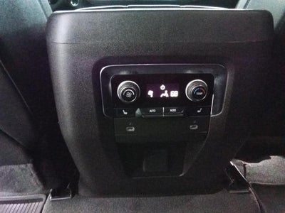 2024 Chevrolet Suburban 4WD RST