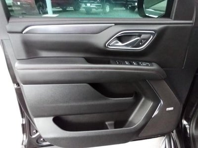2024 Chevrolet Suburban 4WD RST