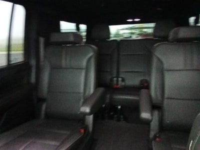 2024 Chevrolet Suburban 4WD RST