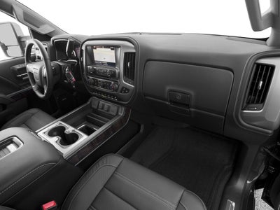 2017 GMC Sierra 2500 HD Crew Cab Standard Box 4-Wheel Drive Denali