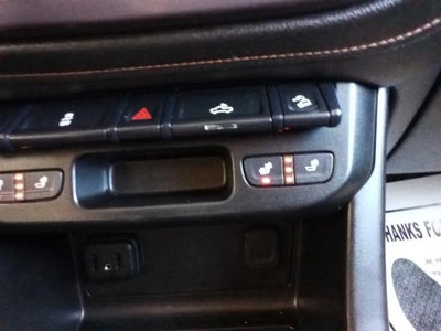 2022 GMC Canyon Crew Cab Short Box 4-Wheel Drive AT4 w/Cloth