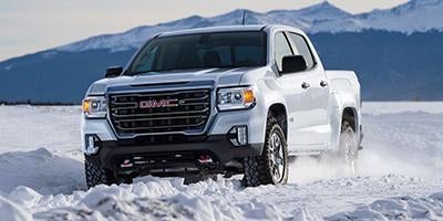 2022 GMC Canyon Crew Cab Long Box 4-Wheel Drive AT4 w/Cloth