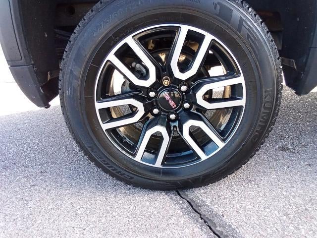 2021 GMC Sierra 1500 Crew Cab Short Box 4-Wheel Drive AT4