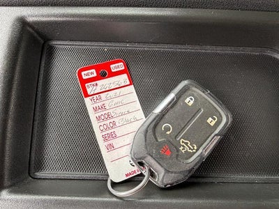 2021 GMC Sierra 1500 Crew Cab Short Box 4-Wheel Drive SLE