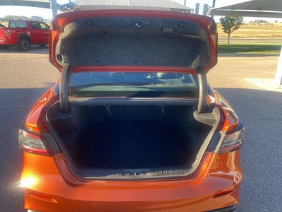 2022 Nissan Maxima SR CVT