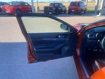 2022 Nissan Maxima SR CVT