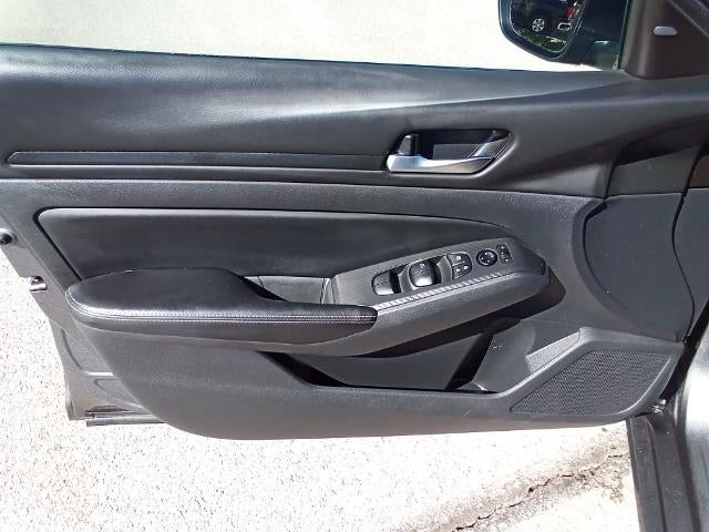 2024 Nissan Altima 2.5 SV Sedan