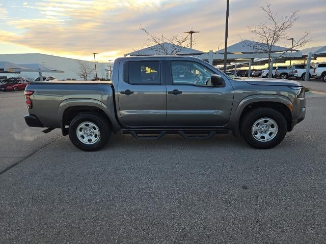 2022 Nissan Frontier Crew Cab 4x4 S Auto