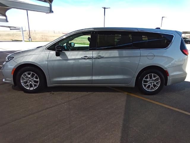 2024 Chrysler Pacifica Touring L FWD