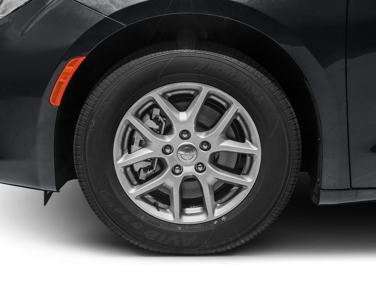 2017 Chrysler Pacifica Touring FWD