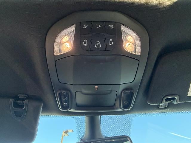 2025 Chrysler Pacifica Limited FWD