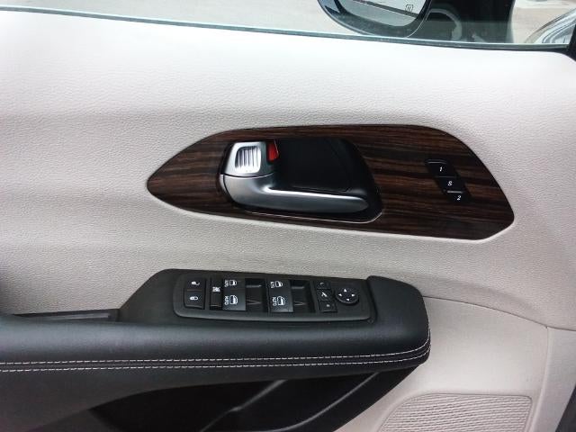 2023 Chrysler Pacifica Limited AWD