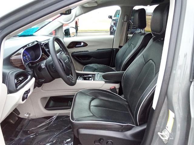 2023 Chrysler Pacifica Limited AWD