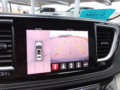 2023 Chrysler Pacifica Limited AWD