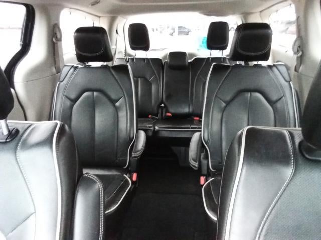 2023 Chrysler Pacifica Limited AWD