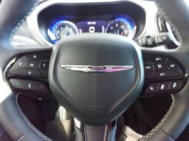 2024 Chrysler Pacifica Limited AWD