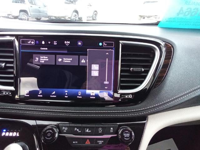 2023 Chrysler Pacifica Limited AWD