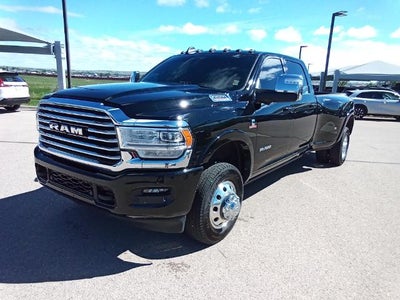 2024 RAM 3500 Longhorn 4x4 Crew Cab 8' Box