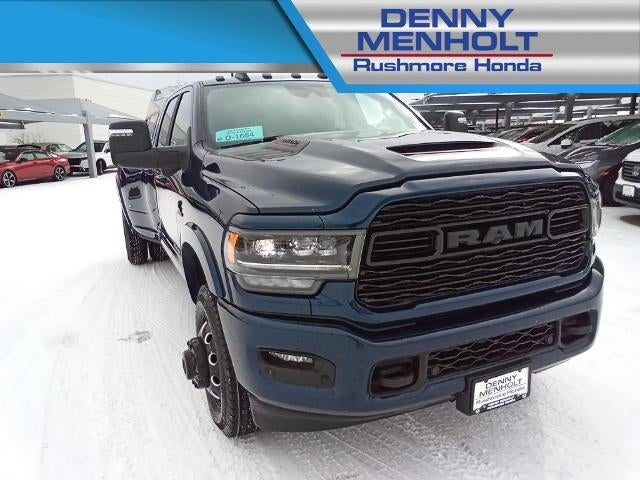 2024 RAM 3500 Limited 4x4 Crew Cab 8' Box