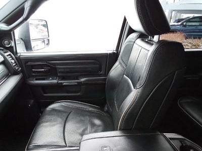 2024 RAM 3500 Limited 4x4 Crew Cab 8' Box