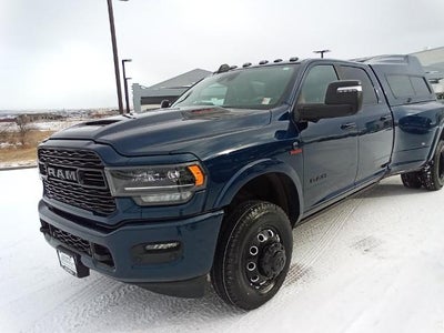 2024 RAM 3500 Limited 4x4 Crew Cab 8' Box