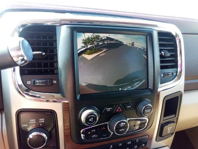 2014 RAM 2500 4WD Crew Cab 6.4 Ft Box Laramie